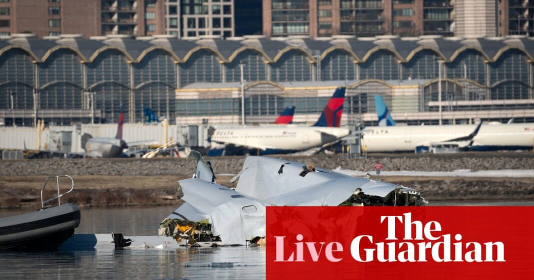 Washington DC Avine Crash Live: Registradores de voz de vuelo y voz de la cabina se recuperaron, dicen las autoridades
