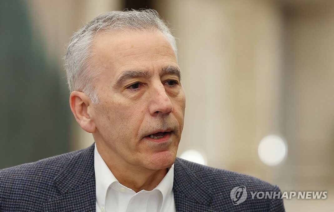 (Yonhap Interview) Ex-U.S. envoy stresses S. Korea-U.S. coordination on N.K., calls Yoon's martial law bid 'huge error'