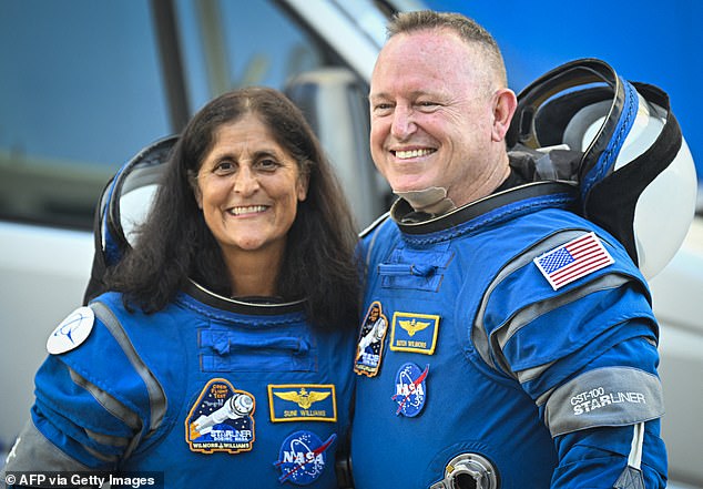 Se espera que la NASA anuncie una nueva fecha de regreso para los astronautas Sunita Williams y Butch Wilmore, quienes han estado atrapados en la ISS por más de ocho meses