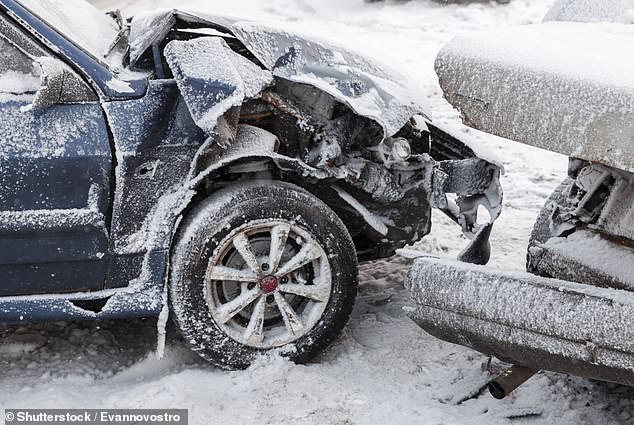 19 estados le dijeron que se preparara para una tormenta de hielo peligrosa que causará cortes de energía y 'condiciones traicioneras'
