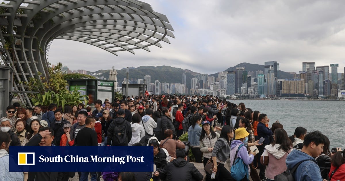 680,000 turistas visitan Hong Kong en 4 días desde la víspera de Año Nuevo Lunar
