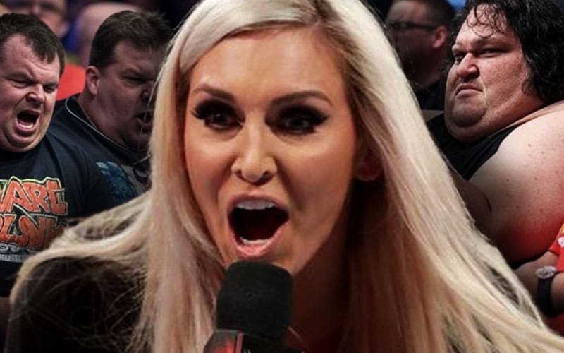 Charlotte Flair responde a la reacción de la WWE Royal Rumble con un mensaje audaz a los fanáticos
