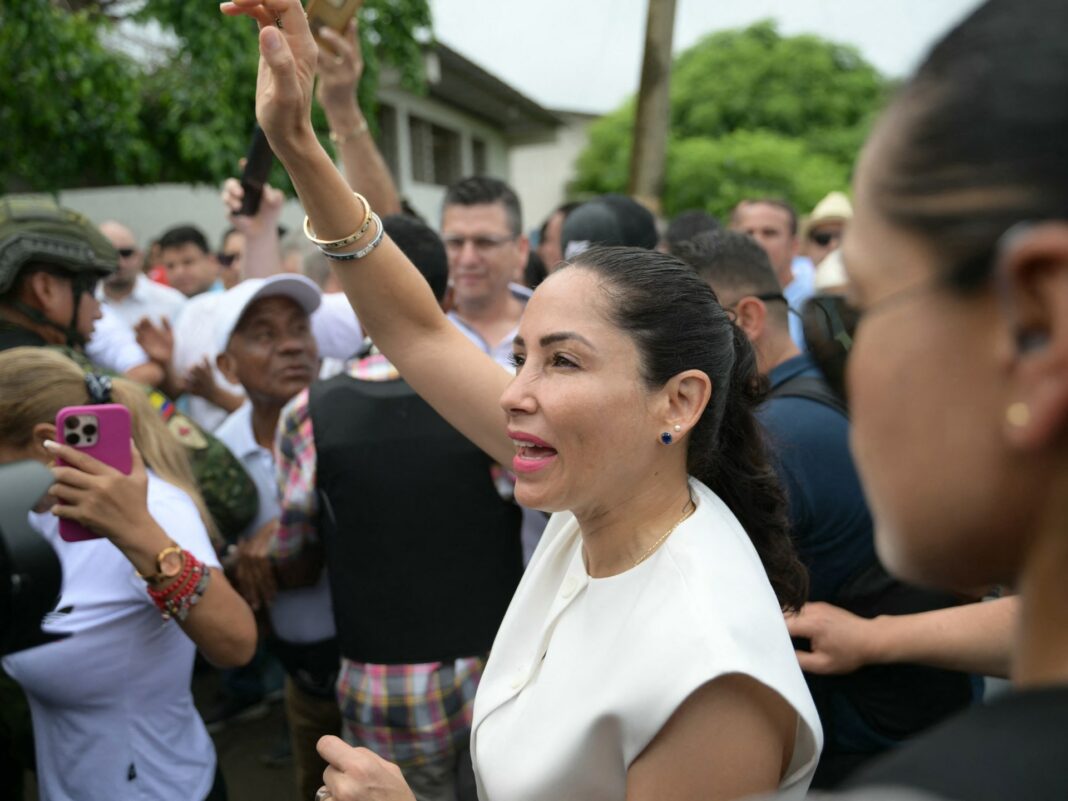 Ecuador dispuesto a escorrentía en las elecciones presidenciales dominadas por la seguridad
