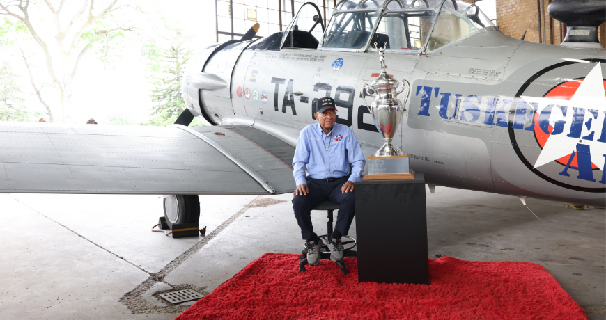 El teniente coronel Harry Stewart Jr., celebrado Tuskegee Airman, y Héroe de la Segunda Guerra Mundial, muere a los 100 | La crónica de Michigan
