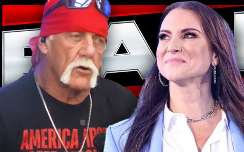 Hulk Hogan revela una conversación detrás del escenario con Stephanie McMahon en el debut de Raw Netflix
