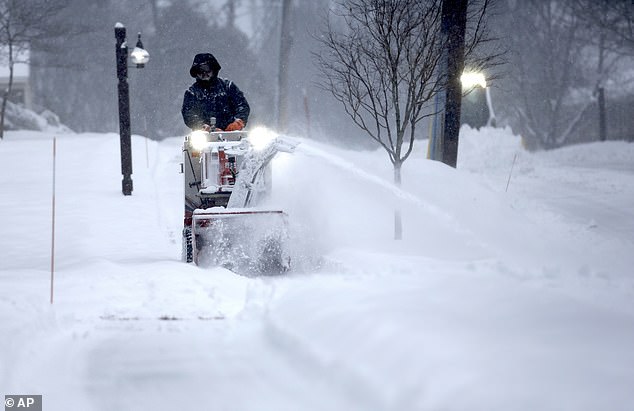 El Medio Oeste y el Nordeste todavía están tambaleándose de la tormenta de invierno Freya, que trajo importantes nieve y hielo a principios de esta semana. Ahora, las mismas regiones se están preparando para la tormenta de invierno Garnett, lo que podría traer totales de nieve aún más altos. New Hampshire: 6 de febrero de 2025