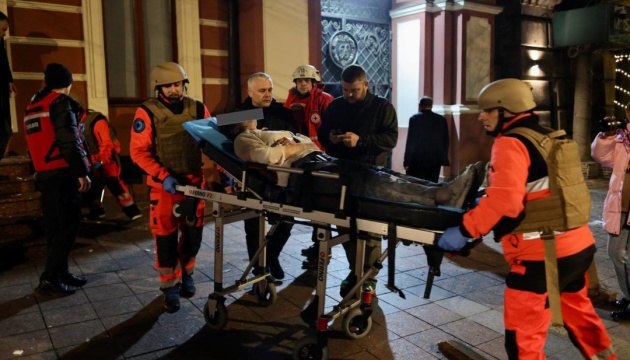 Las fuerzas rusas golpean a Odesa Central con tres misiles balísticos, golpeando el hotel
