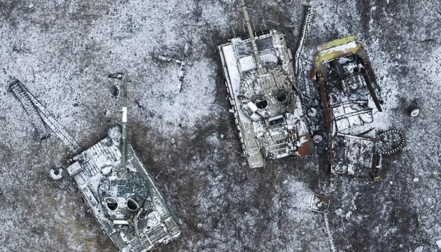 Los soldados de la Guardia Nacional destruyen 84 tanques rusos, 165 vehículos blindados en el mes pasado
