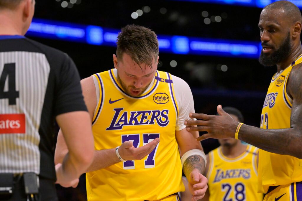 Luka Dončić revela obtener 'escalofríos' después de la charla de Lebron James 'Amazing' Pepp Pep antes de su debut
