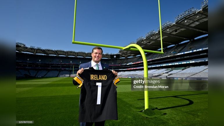 Steelers Ireland Dan Rooney Packers