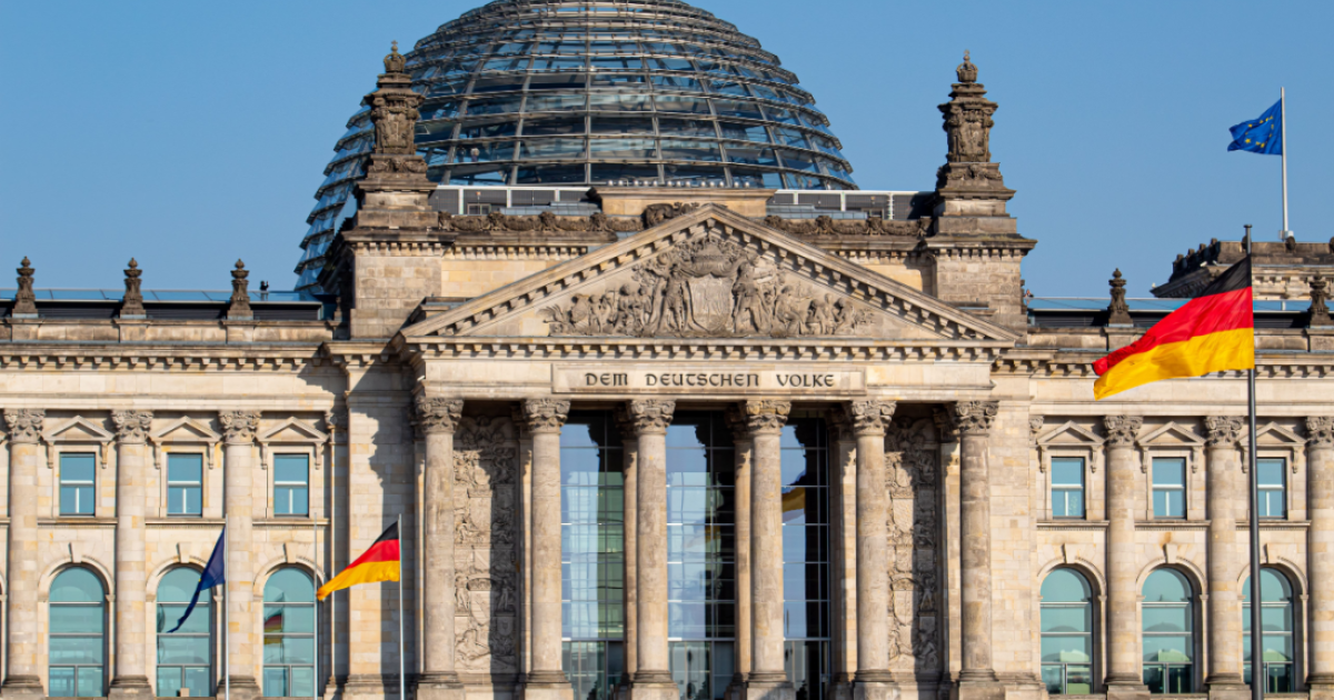 Bundestag alemán aprueba la ley para relajar el freno de deuda histórica
