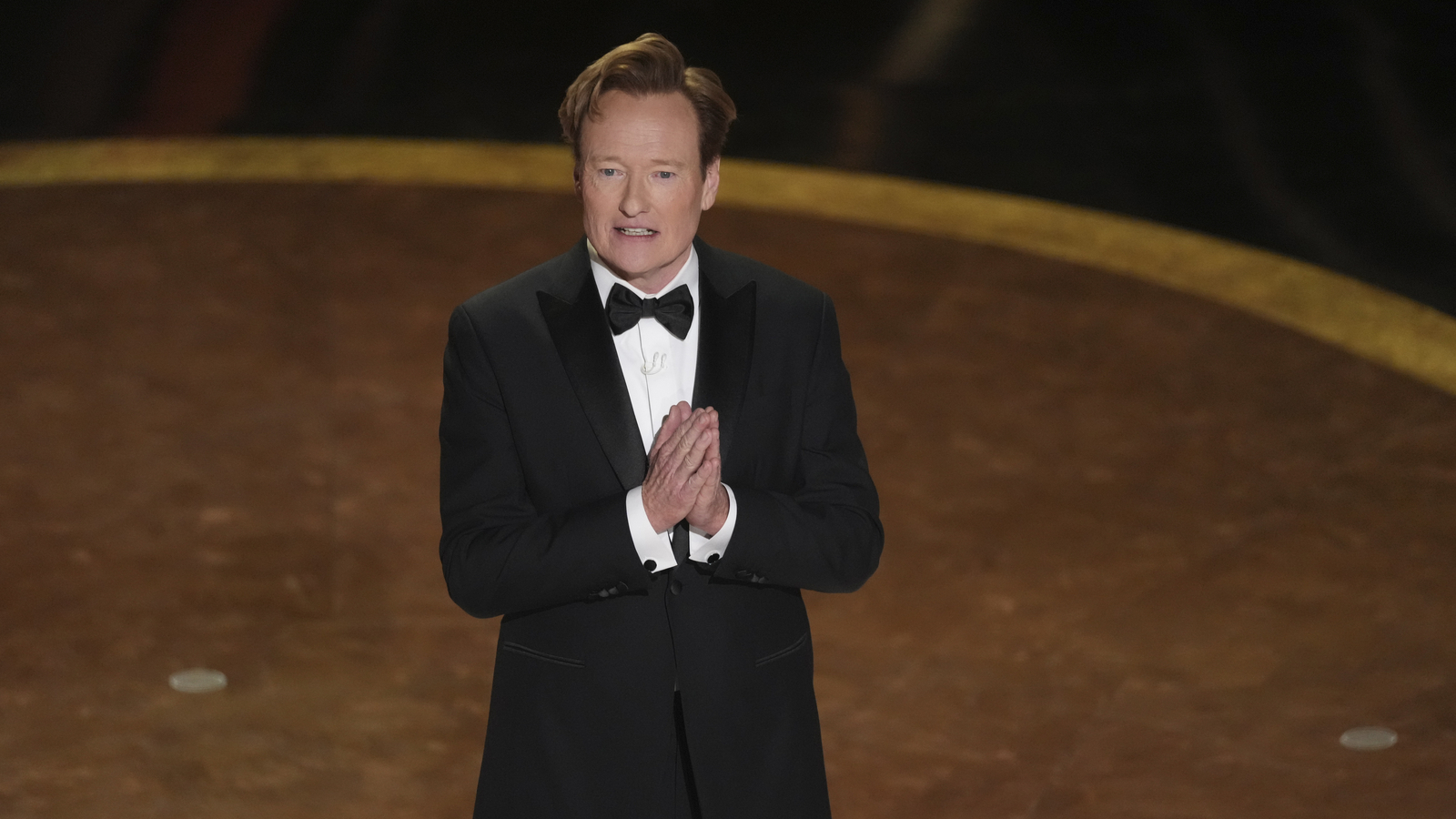 Conan O'Brien regresará como anfitrión de los Oscar en 2026
