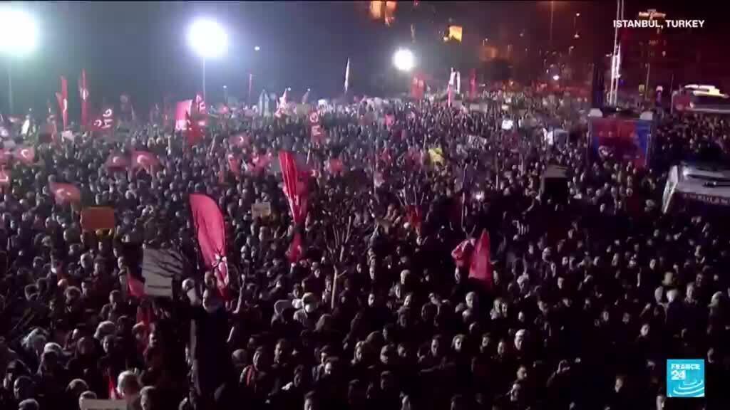 El arresto de Imitor de Estambul Ekrem Imamoglu Sparks Mass Protests
