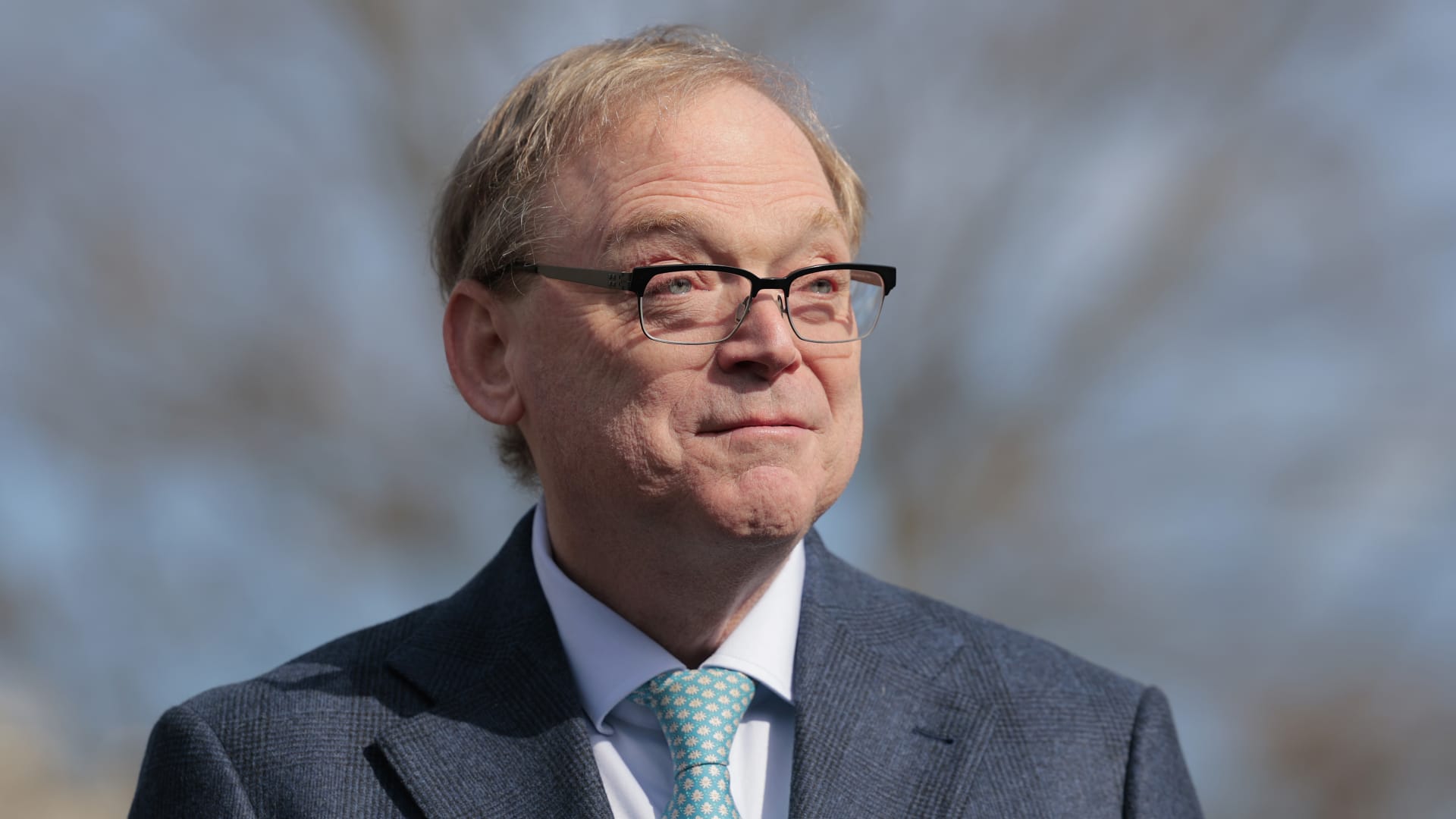 El asesor económico de Trump, Kevin Hassett, advierte sobre más incertidumbre sobre los aranceles
