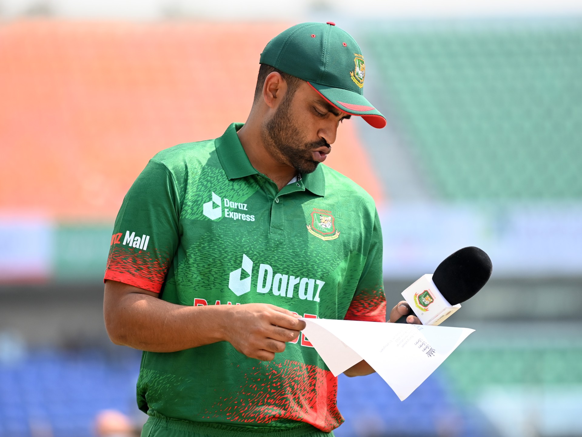 El ex capitán de Bangladesh Tamim en el hospital después de un ataque cardíaco en el campo de cricket
