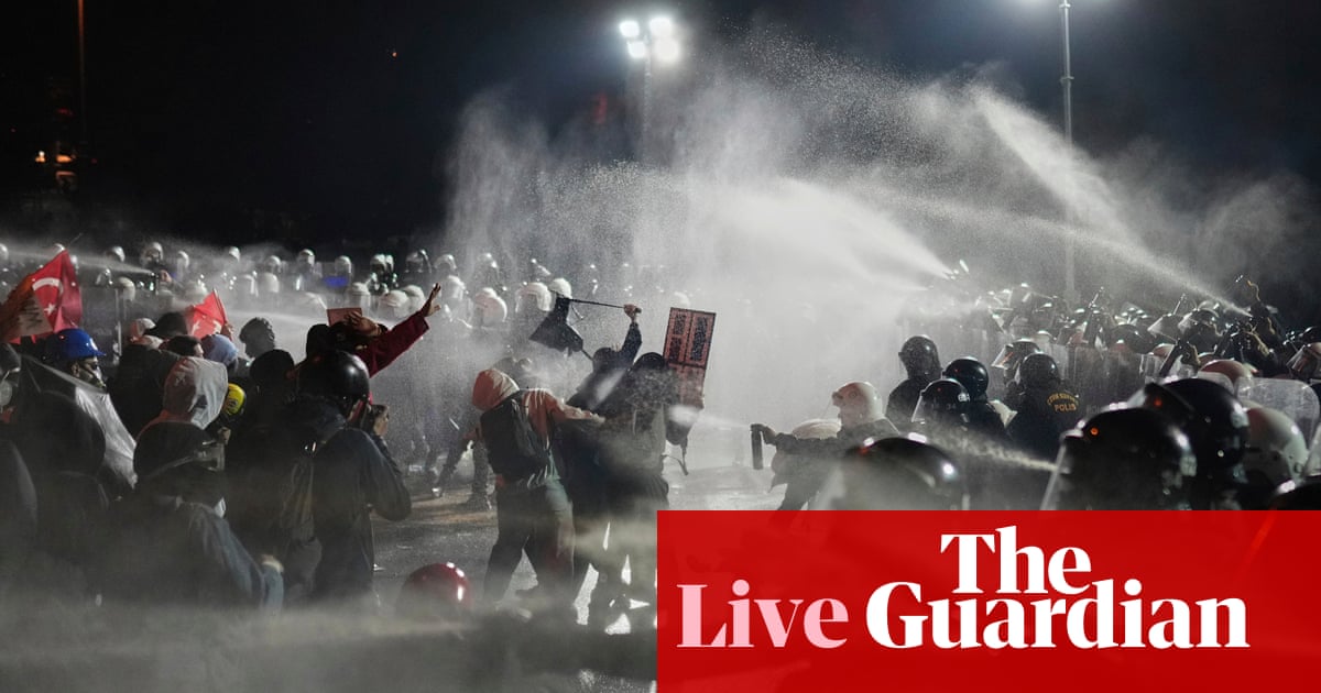 Enormes manifestaciones rockearan a Turquía después del arresto del alcalde: Europa Live
