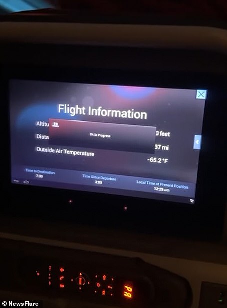 Un piloto de American Airlines dijo a los pasajeros volando desde Charlotte que regresaban de regreso