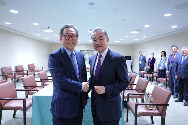 Top diplomats of S. Korea, Japan, China set for talks on trilateral cooperation