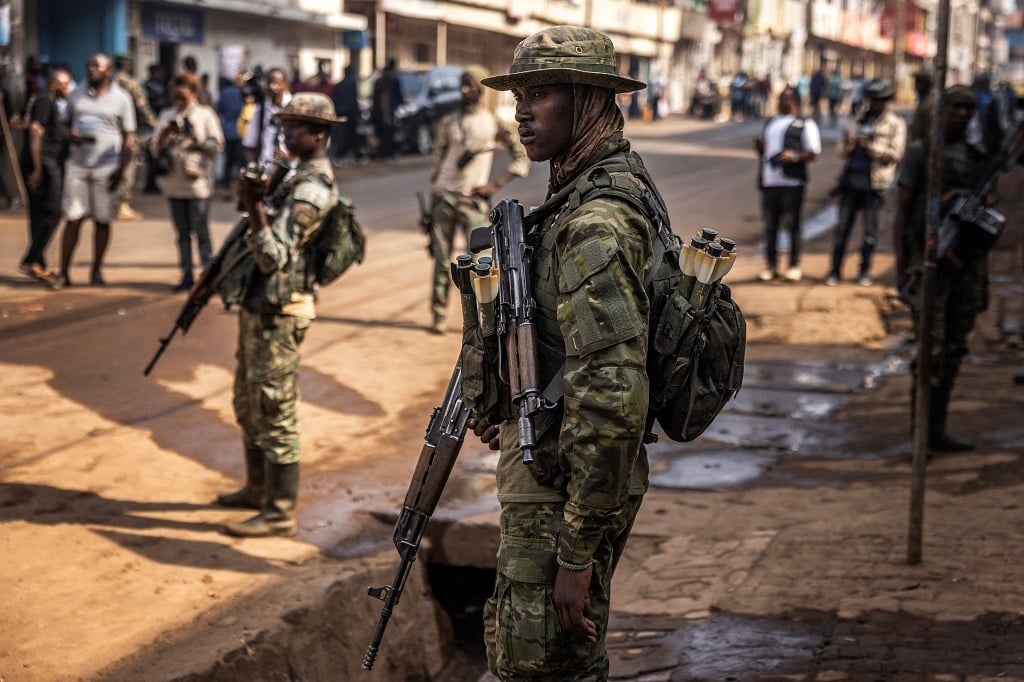 News24 | Sanciones de la UE Oficiales Ruanda, M23 rebeldes sobre la violencia del Congo
