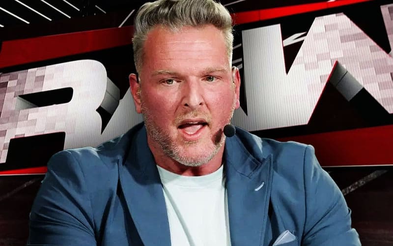 Reemplazo de Pat McAfee para WWE Raw en Bélgica reveló
