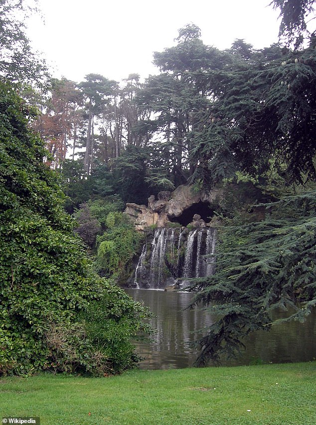 El supuesto ataque tuvo lugar en Bois de Boulogne, un gran parque público parisino, el sábado por la mañana (imagen de archivo del parque)