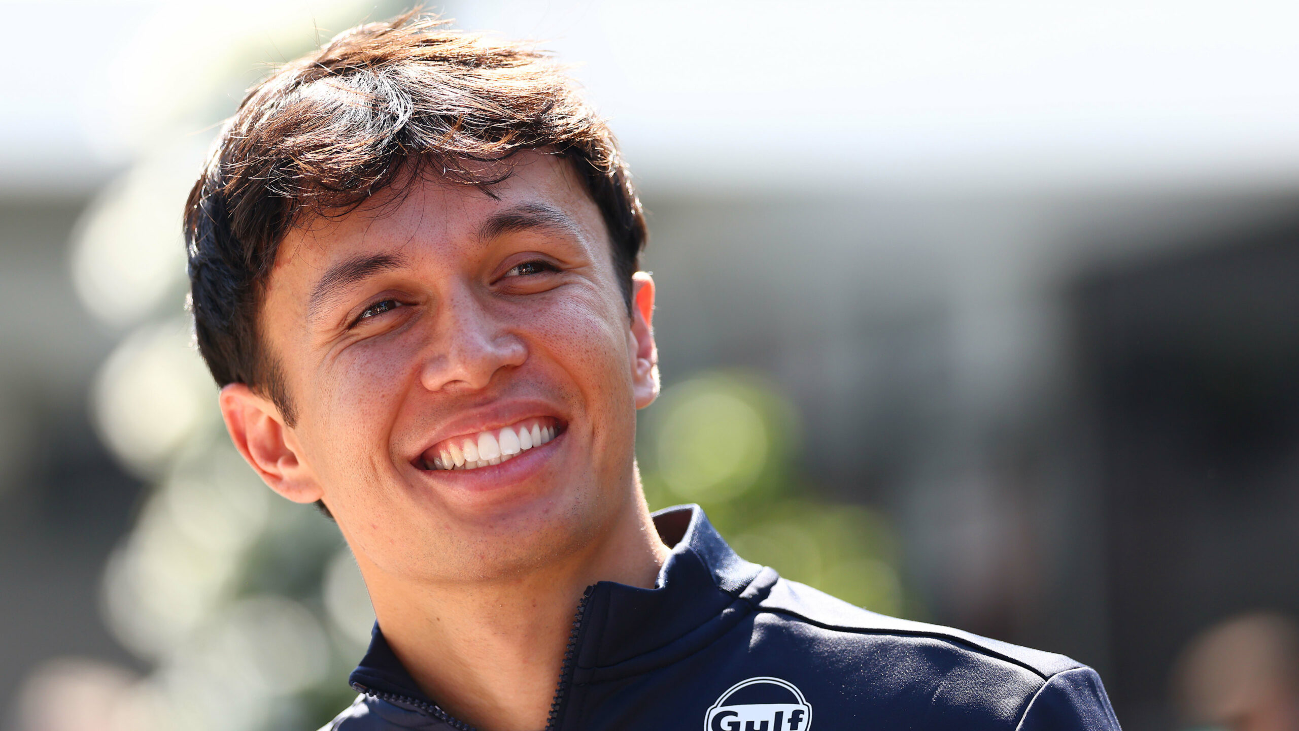 'Se siente como un auto totalmente diferente al año pasado' - Alex Albon elogia 'enorme elevación' para Williams después de que ambos autos alcanzan el Q3 en Melbourne
