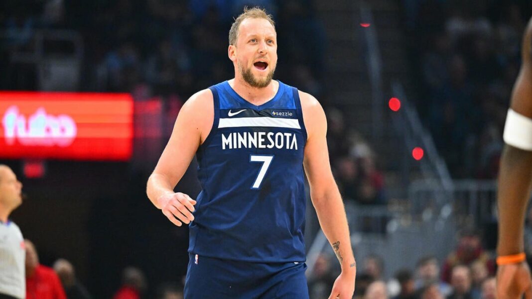 Timberwolves le da al primer inicio de Joe Ingles en tres años por una razón increíblemente saludable
