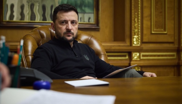 Zelensky celebra una reunión del personal para analizar el rendimiento de la defensa aérea ucraniana
