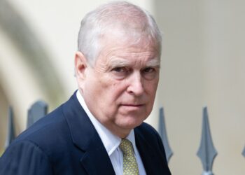 Príncipe Andrew, duque de York, en un servicio de Pascua.