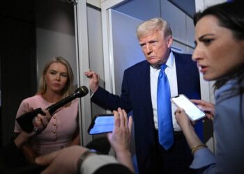 Trump dice que elegirá entre Ken Paxton y John Cornyn en la carrera del Senado estadounidense de Texas