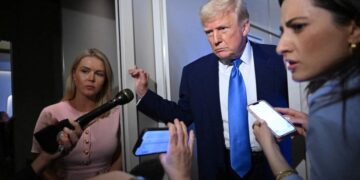 Trump dice que elegirá entre Ken Paxton y John Cornyn en la carrera del Senado estadounidense de Texas