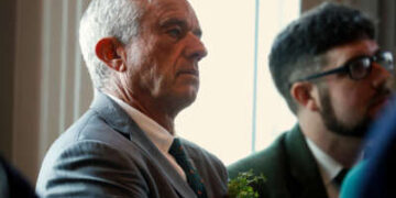 El Secretario de Salud y Servicios Humanos, Robert F. Kennedy Jr.