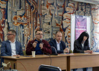 Vitaliy Dudin habla en la Conferencia del 27 de abril, Protección de trabajadores de infraestructura crítica en tiempos de guerra organizados por Sotsialnyi Rukh.