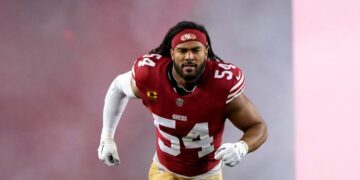 49ers firman LB Warner a una extensión masiva
