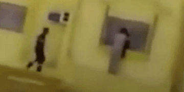 Video todavía de mujeres en una prisión de Arabia Saudita.