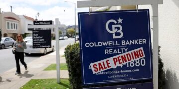 EE. UU. Pendientes de ventas de viviendas en un 3,4 por ciento al 'nivel más bajo en el registro': Informe