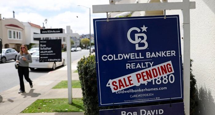 EE. UU. Pendientes de ventas de viviendas en un 3,4 por ciento al 'nivel más bajo en el registro': Informe