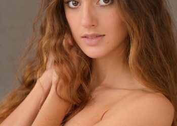 Tiro en la cabeza de Beatrice Folchi.