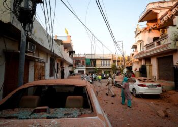 El ejército de la India advierte a Pakistán que no violen el alto el fuego