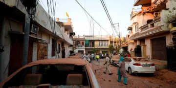 El ejército de la India advierte a Pakistán que no violen el alto el fuego