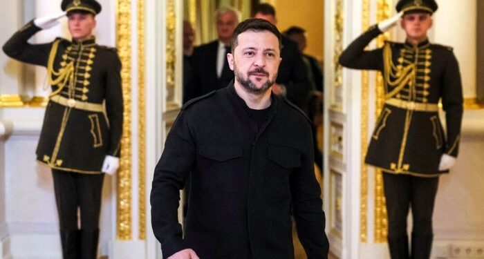 En respuesta a Putin, Zelenskyy dice que el alto el fuego debe venir antes de que las conversaciones de paz