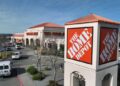Home Depot dice que los aranceles no afectarán los precios de las tiendas, las acciones Spike antes de retirarse