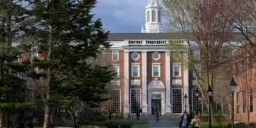 Los legisladores cuestionan a Harvard sobre asociaciones con entidades chinas vinculadas al genocidio