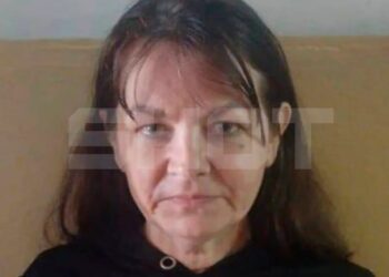Foto de Svetlana, una madre rusa de 46 años detenida por presuntamente ordenar el asesinato por contrato de su hija de 12 años.