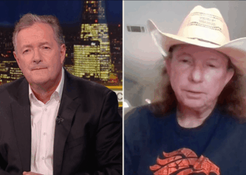 Piers Morgan entrevistando al afligido padre de la víctima de trato sexual de Epstein, Virginia Giuffre.