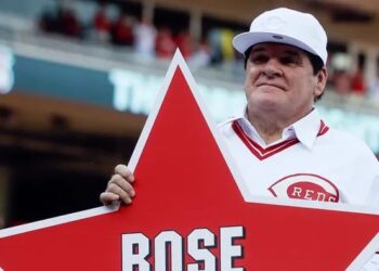 Pete Rose, 'Shoeless' Joe Jackson reinstalado por MLB y elegible para el Salón de la Fama del Béisbol