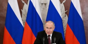Putin pide conversaciones de paz directa entre Rusia y Ucrania