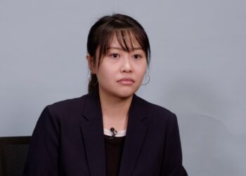 Tiro en la cabeza de Carmen.