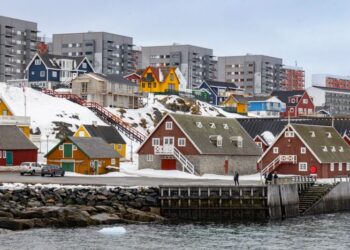Trump: Anexación militar de Canadá 'muy poco probable', pero no descartó para Groenlandia