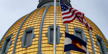 El edificio del Capitolio del Estado de Colorado se muestra en Denver, Colorado.